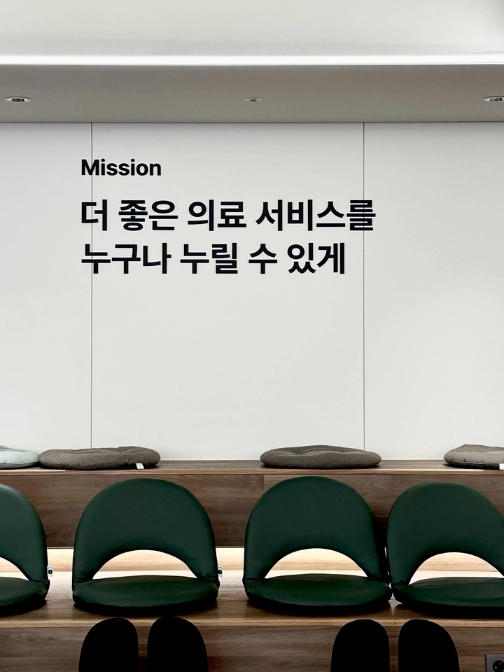321d9338-d3d4-8095-8060-fccc4d5f76b4.png